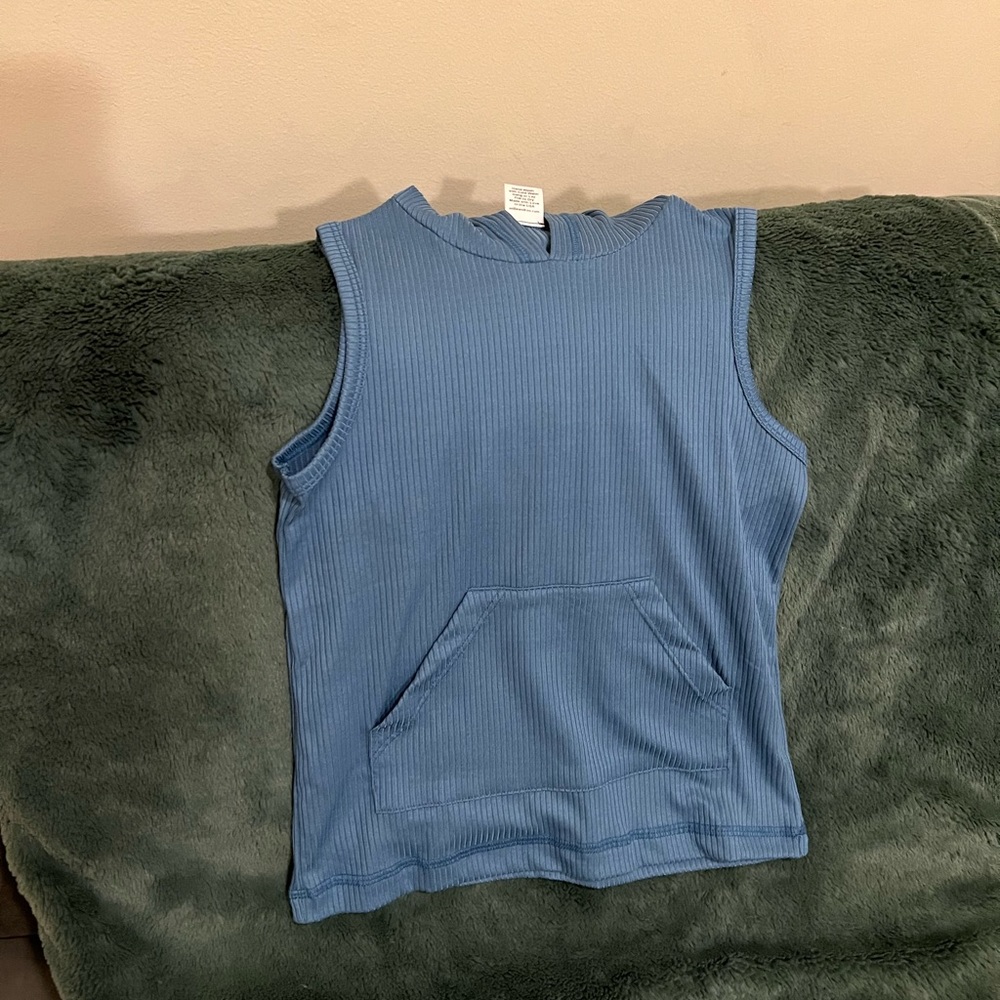Kids hooded tank